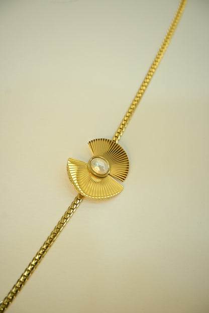 FLOWER PENDANT