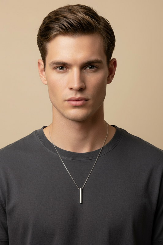 SILVER CHAIN PENDANT