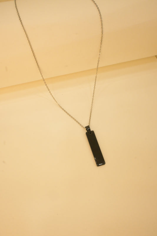 BLACK PENDANT