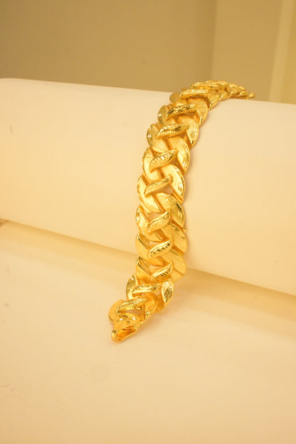 GOLD PLATED BRACELET