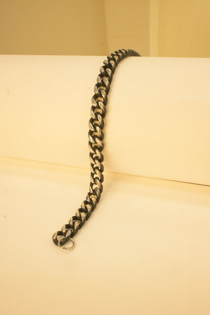 BLACK SILVER BRACELET