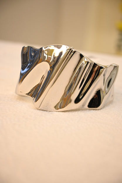 CUFF BRACELET