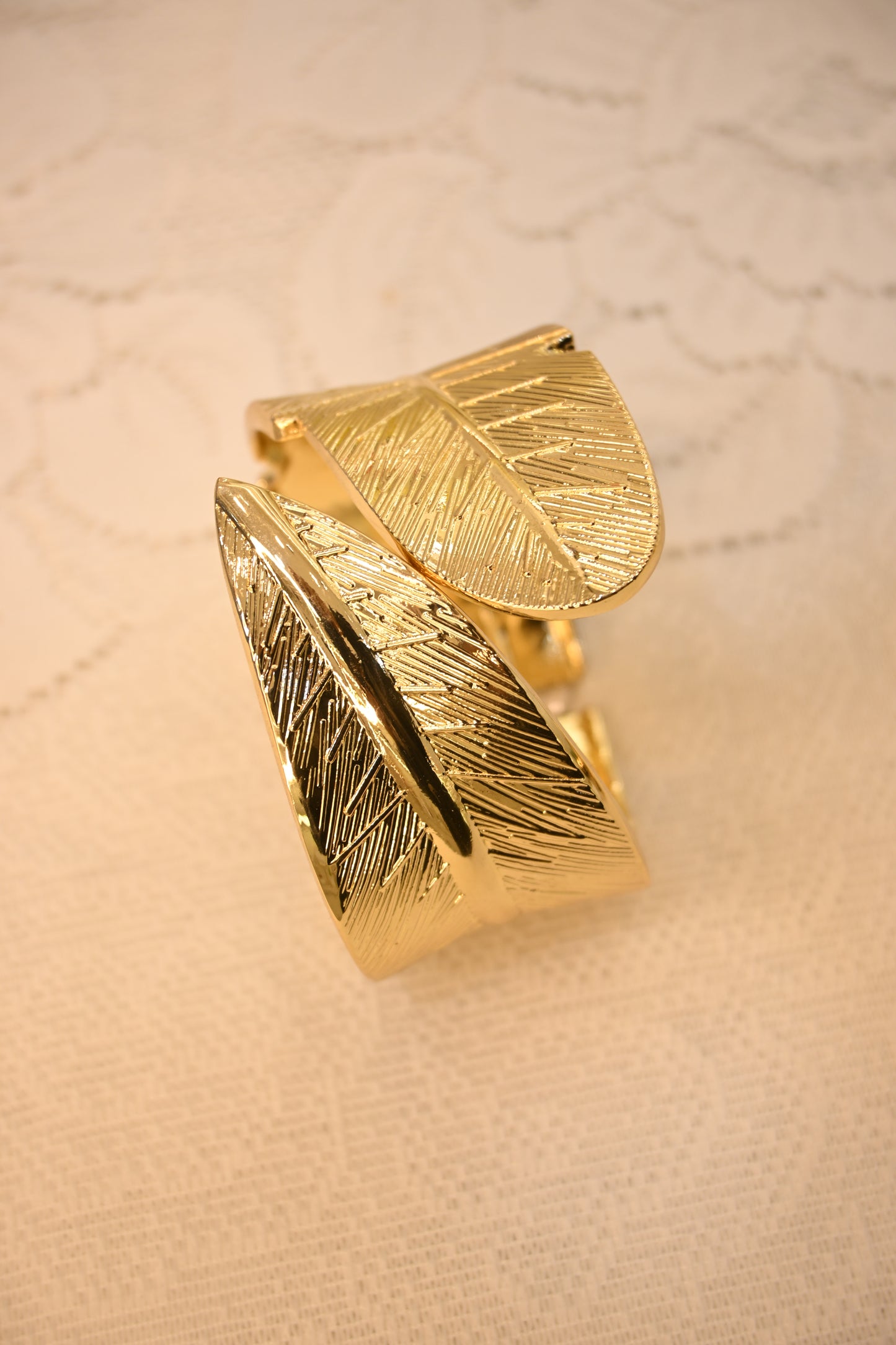 LEAF CUFF BRACELET