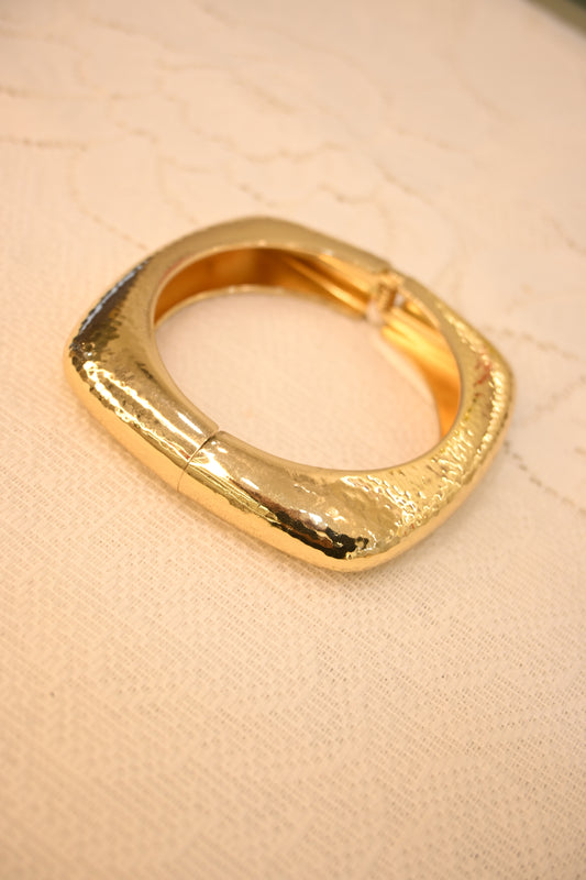 CUFF BRACELET