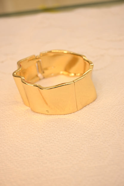CUFF BRACELET