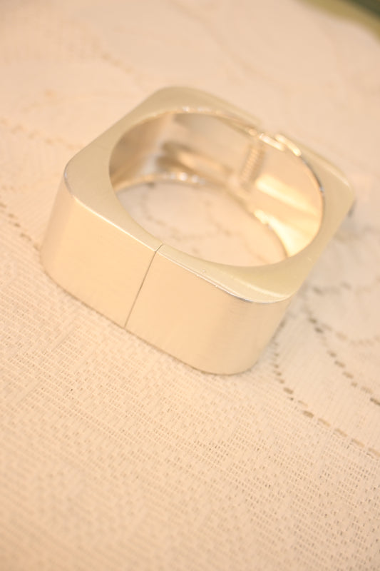 CHUNKY MATTE SILVER BRACELET