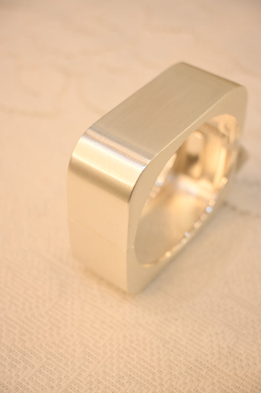 CHUNKY MATTE SILVER BRACELET