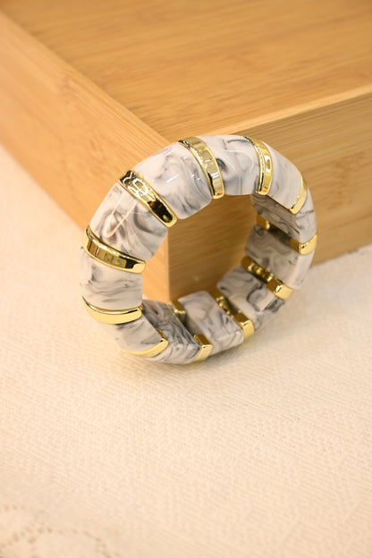 ACRYLIC ELASTIC BRACELET