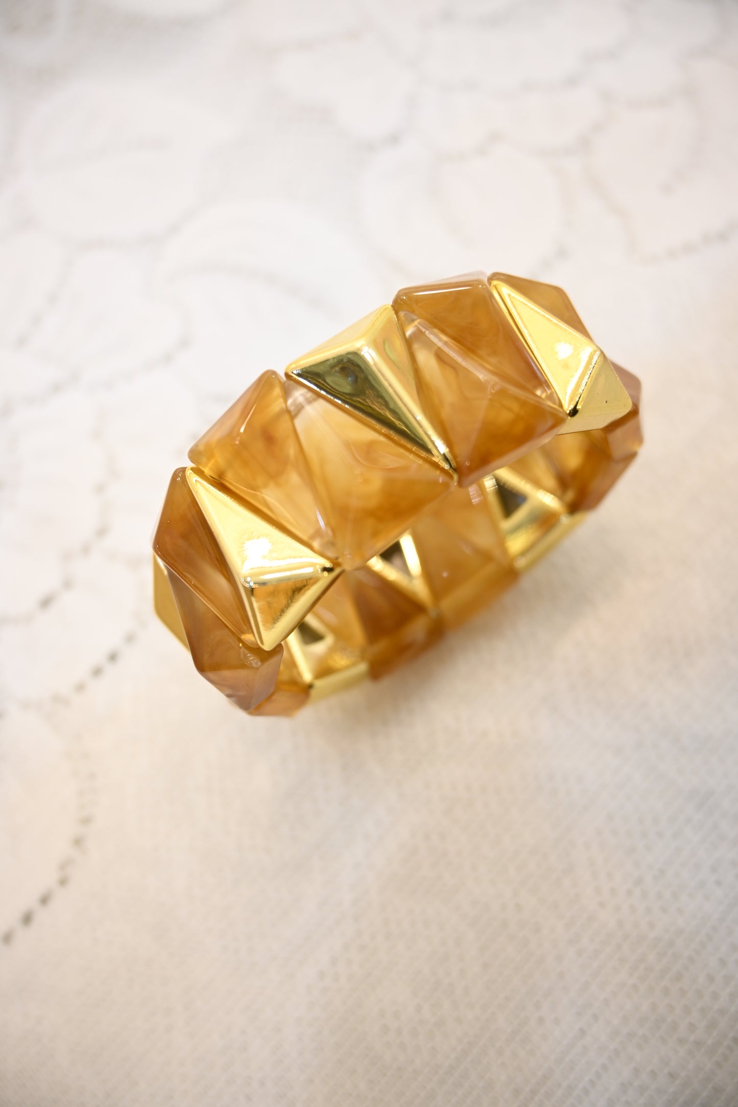 GOLD GEOMETRIC BRACELET