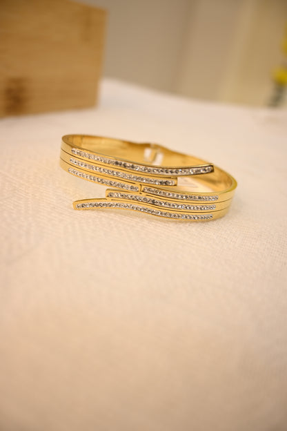 CRYSTAL GOLD PLATED BRACELET
