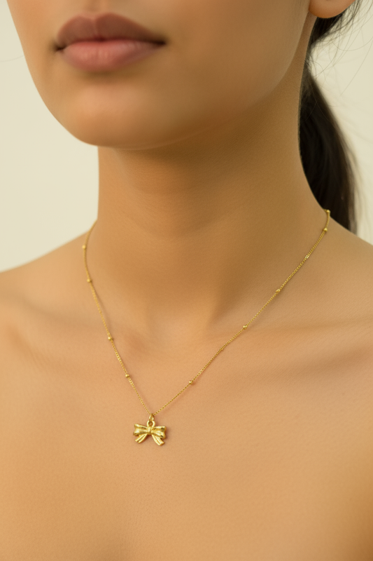 BOW PENDANT
