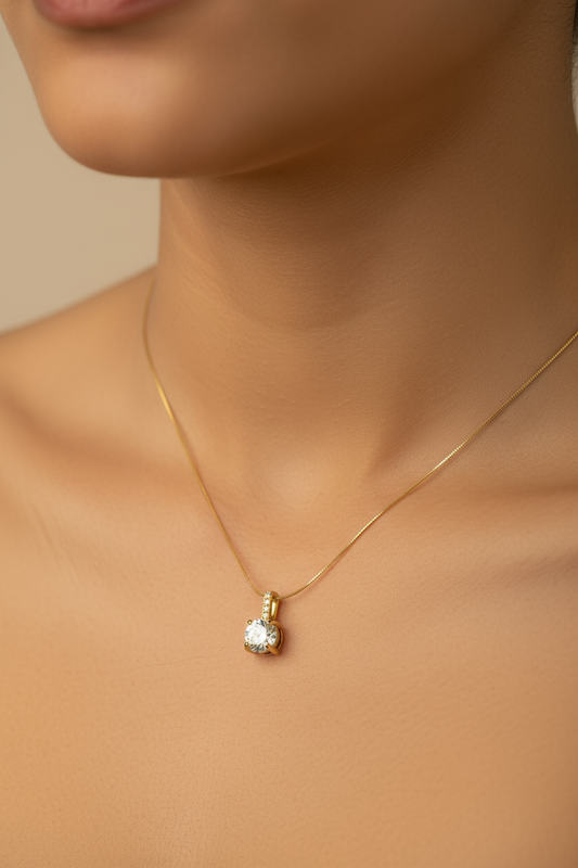 SOLITAIRE PENDANT
