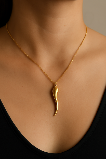 HORN PENDANT