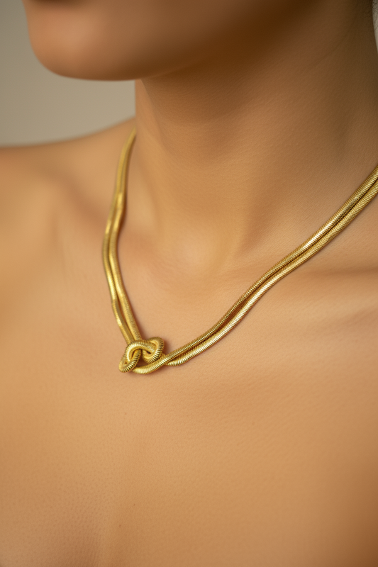 DOUBLE LAYER SNAKE NECKLACE