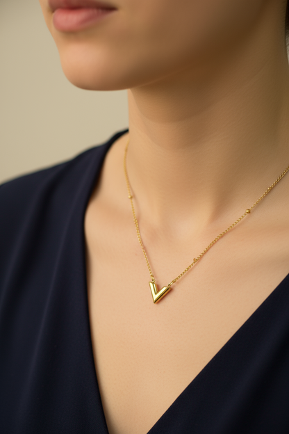 V SHAPE PENDANT